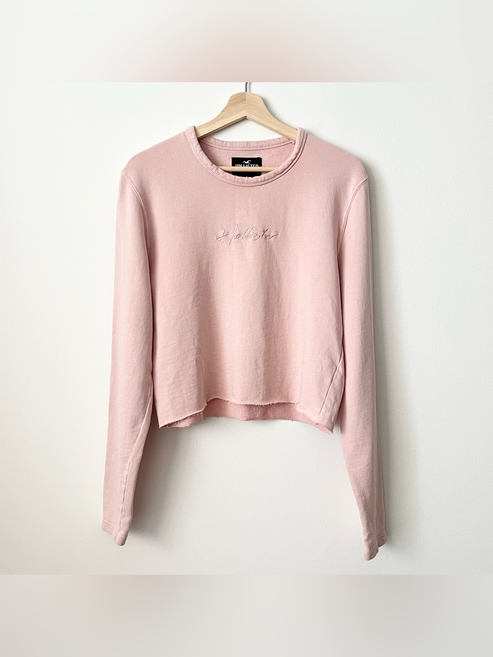 Hollister Pink Cropped Crewneck Sweatshirt